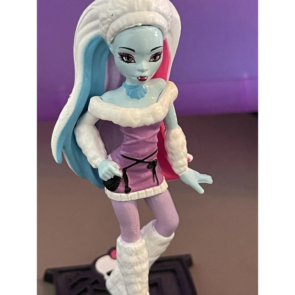 Monster High Lagoona Blue Abbey Bominable Collectible Mini Figure Toys